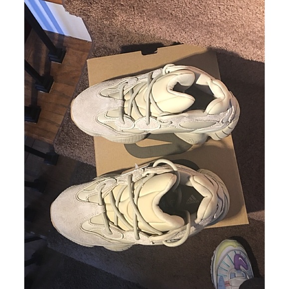 Yeezy Boost 500 - Picture 2 of 4